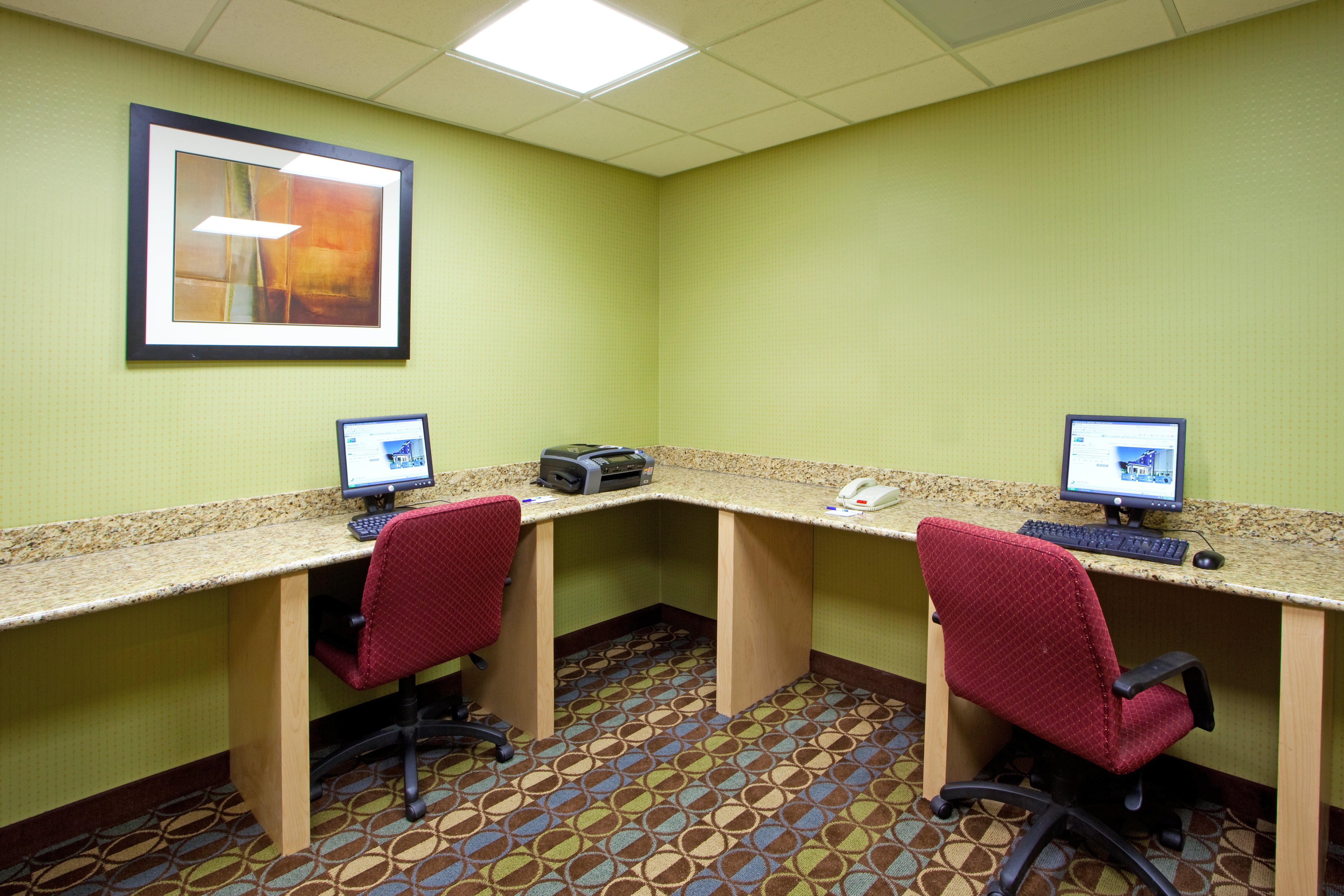 Holiday Inn Express Hotel & Suites Thornburg-S. Fredericksburg By Ihg Exterior foto