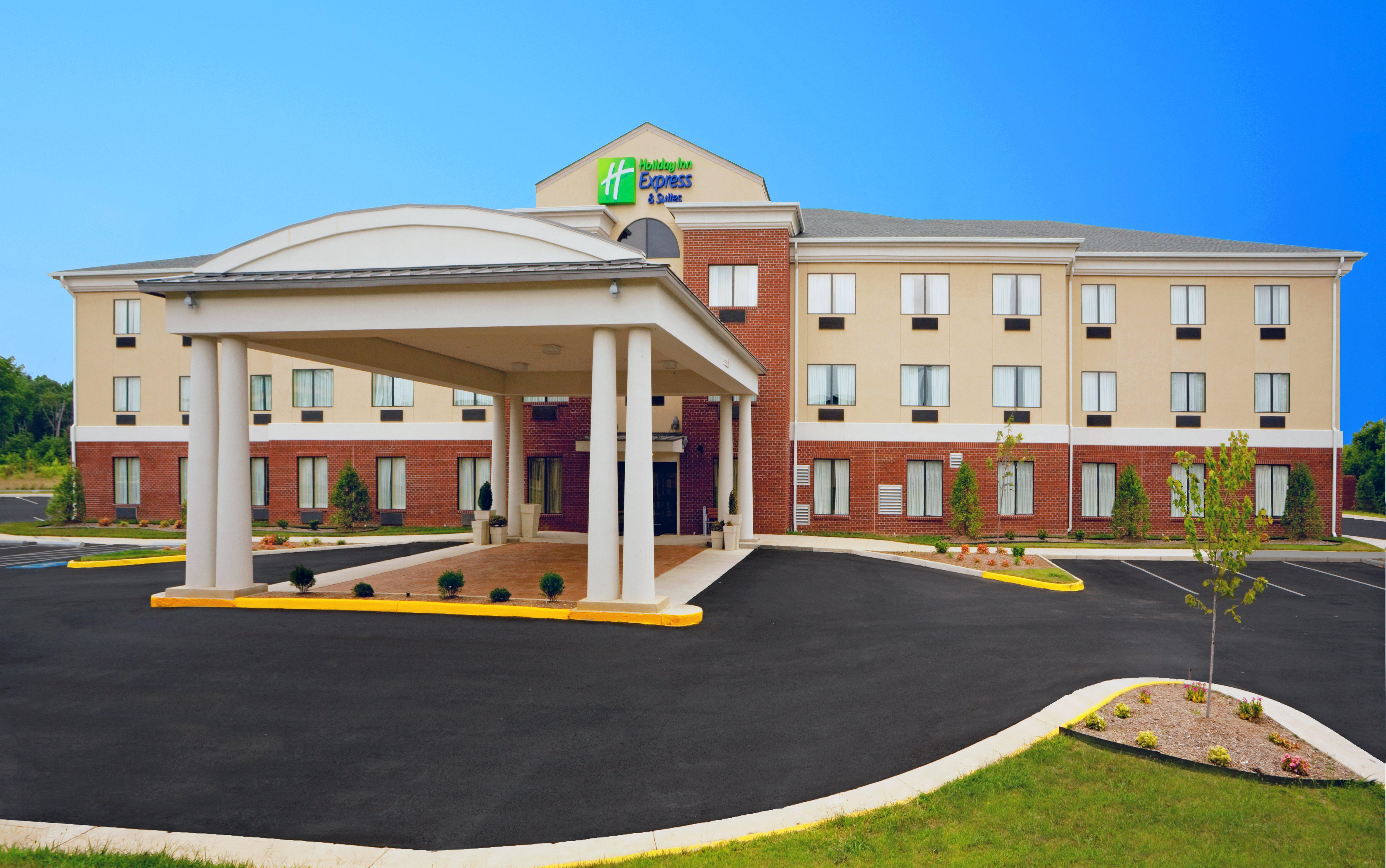 Holiday Inn Express Hotel & Suites Thornburg-S. Fredericksburg By Ihg Exterior foto